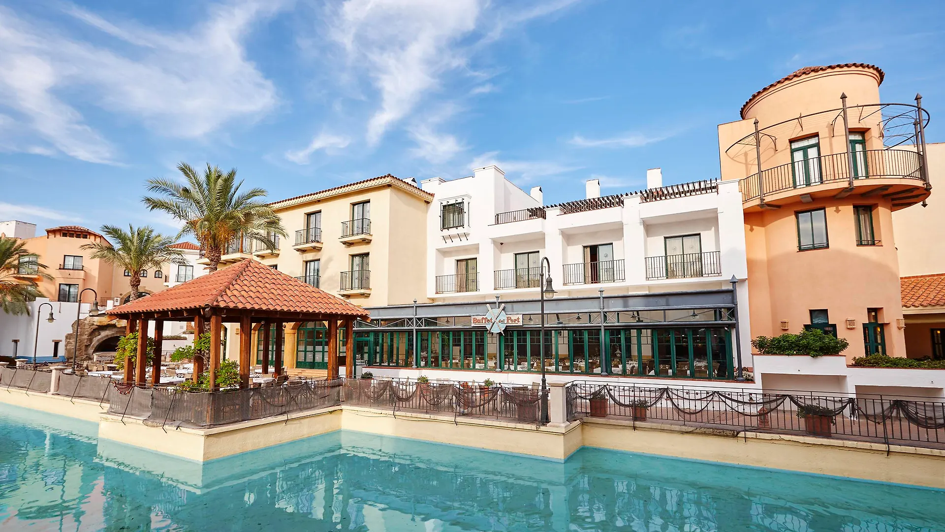 PortAventura Hotel: Theme Park Access Included Salou