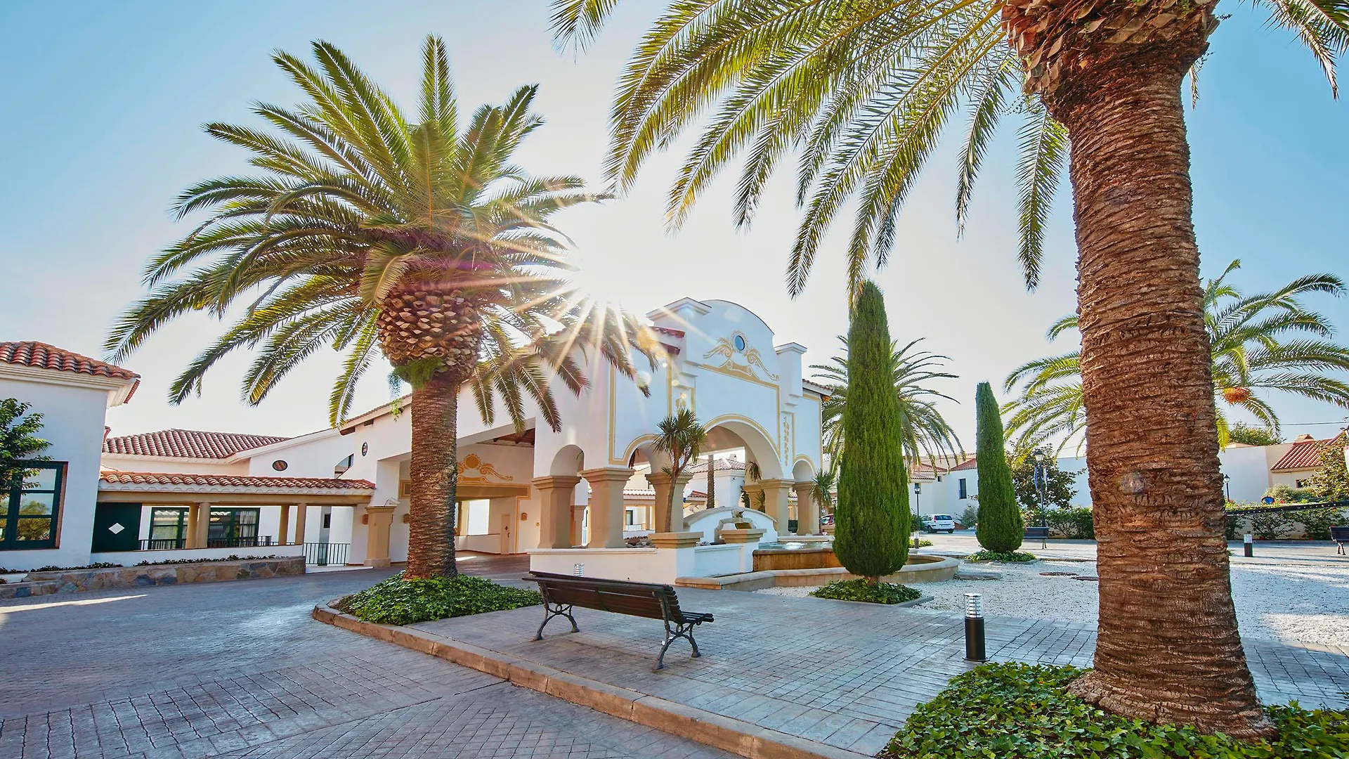 Hotel PortAventura Hotel: Theme Park Access Included Salou