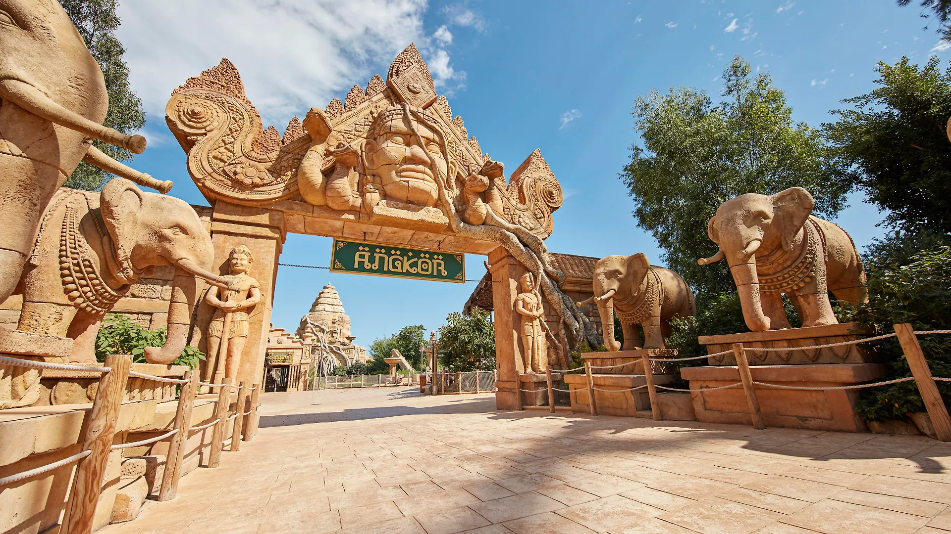 PortAventura Hotel: Theme Park Access Included Salou Hotel
